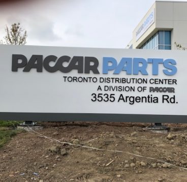 Paccar parts Pylon Sign